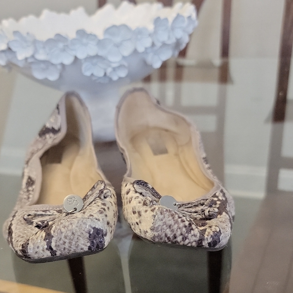 Stylish Snakeskin Patterned Women's Flats - Picture 2 of 7